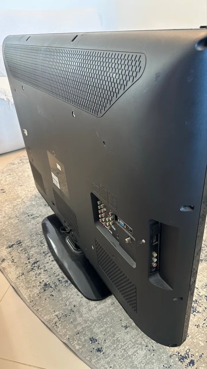 TV de plasma Philips 42 polegadas  - Foto 2