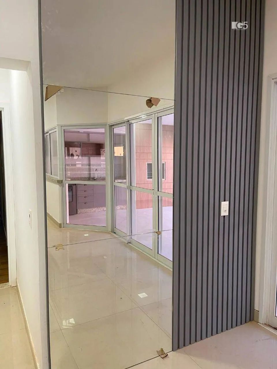 Apartamento Edifício Casa Versage, com 3 dormitórios para alugar, 190 m² - Centro - Cornél - Foto 3