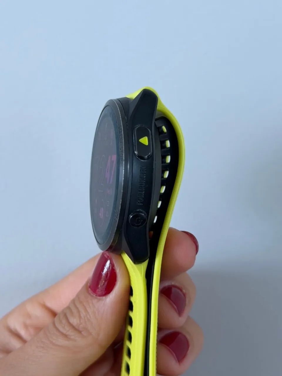 Relógio Garmin Forerunner 965 - Foto 3