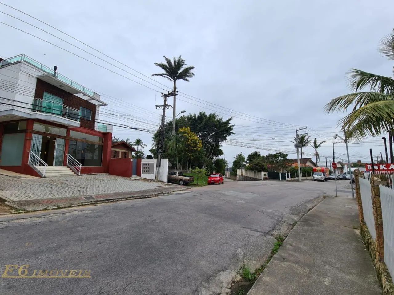 Loja / Salão / Ponto Comercial para alugar, 205m² - Ponta de Baixo OPORTUNIDADE COM VALOR  - Foto 4