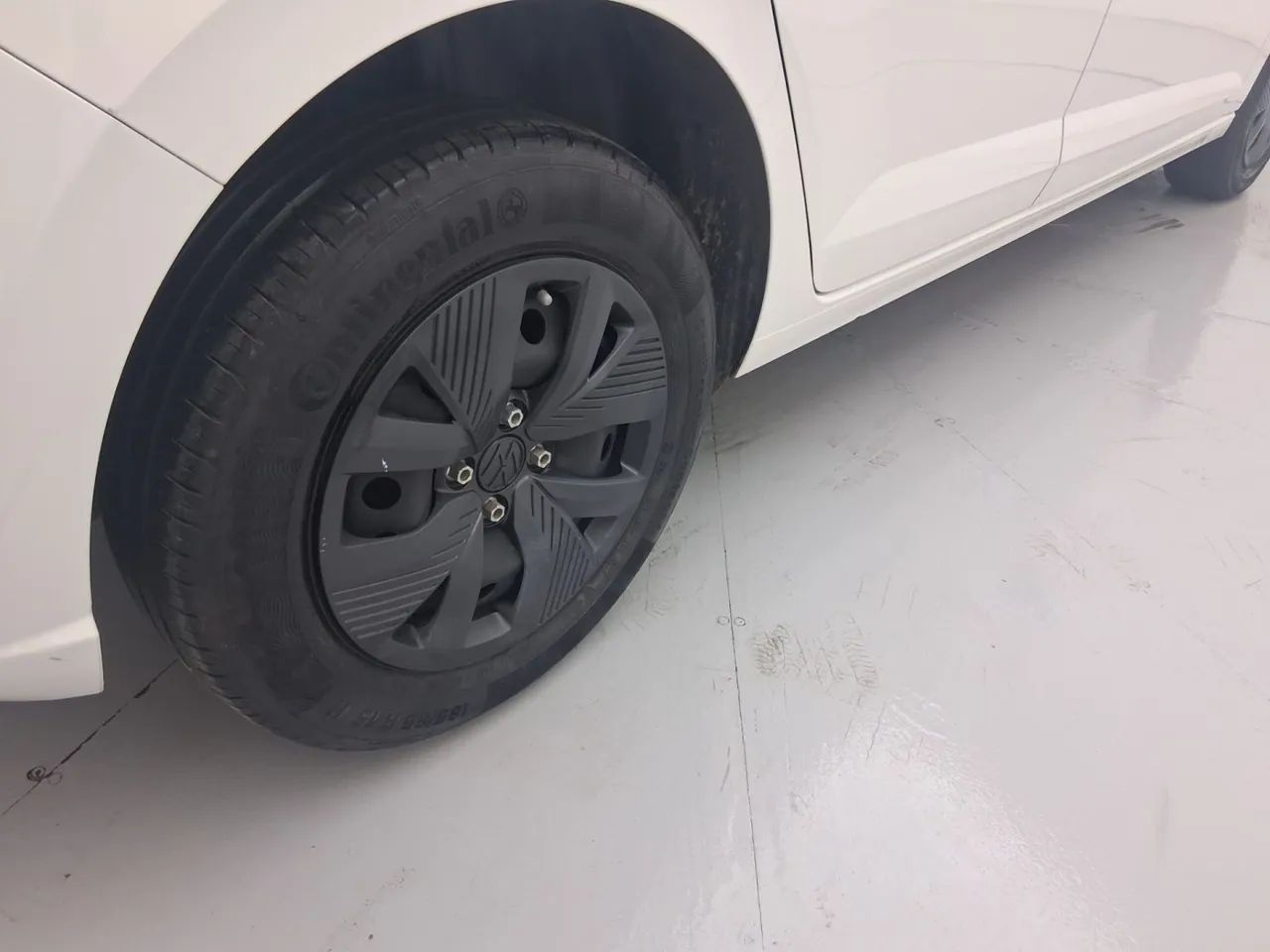 Volkswagen Polo 1.0 MPI Flex 12V 5p, foto 14 de 18