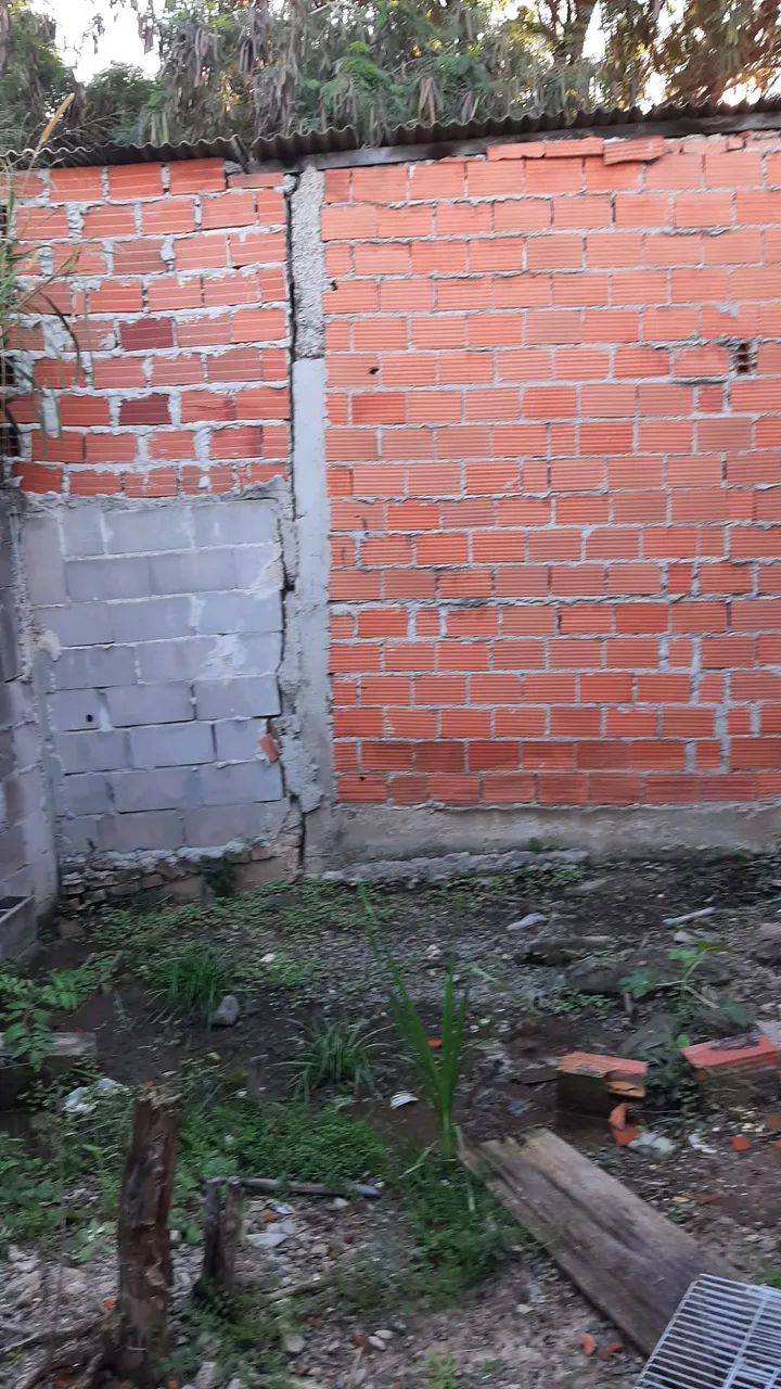 Vendo casa valor 160 aceito proposta