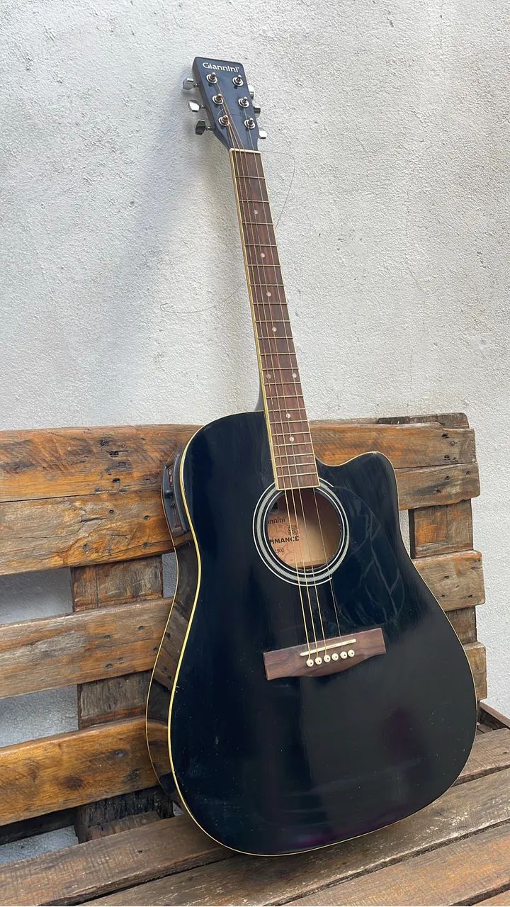 Violão elétrico 