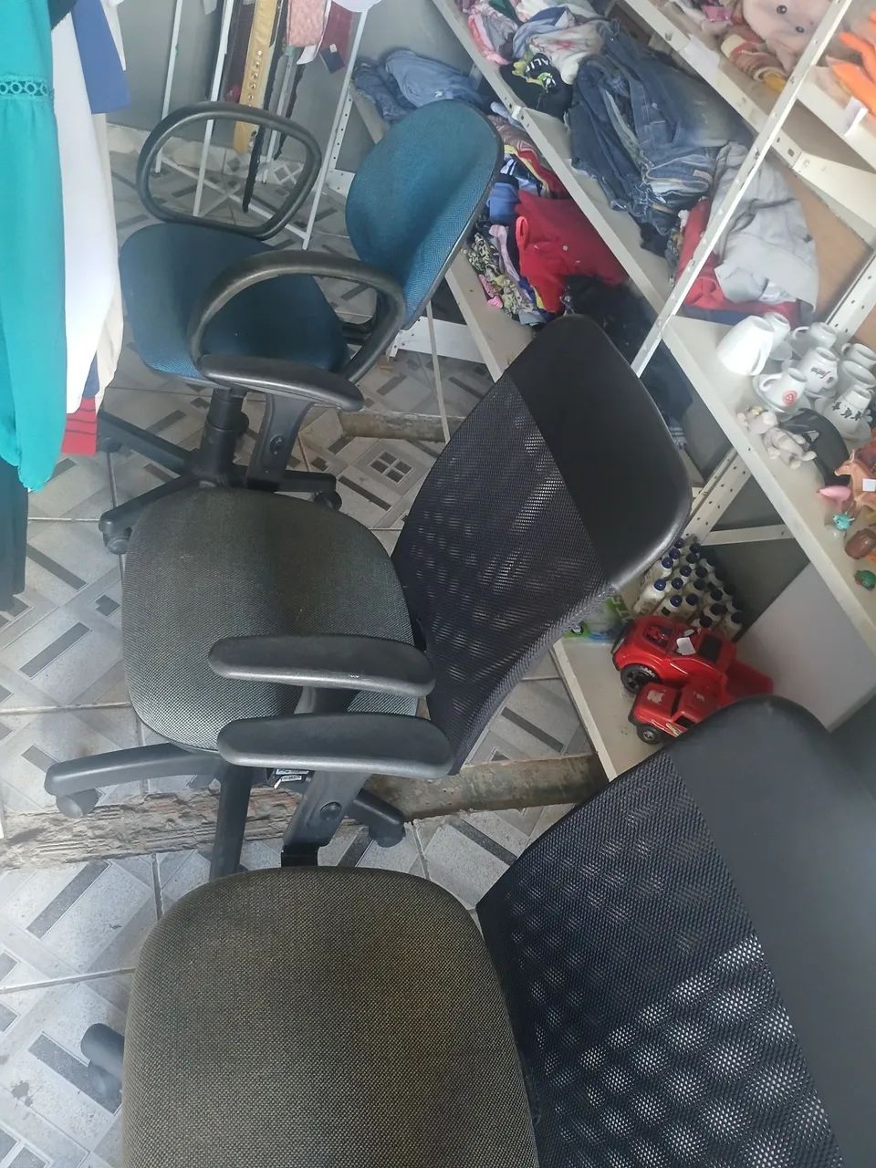 Cadeira de rodinhas  - Foto 2