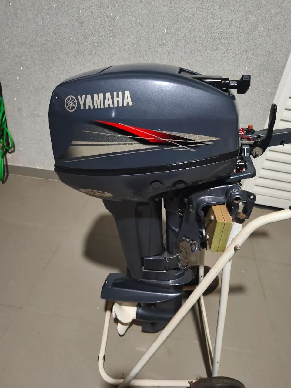 Motor de popa 15hp Yamaha 2013 - Foto 5