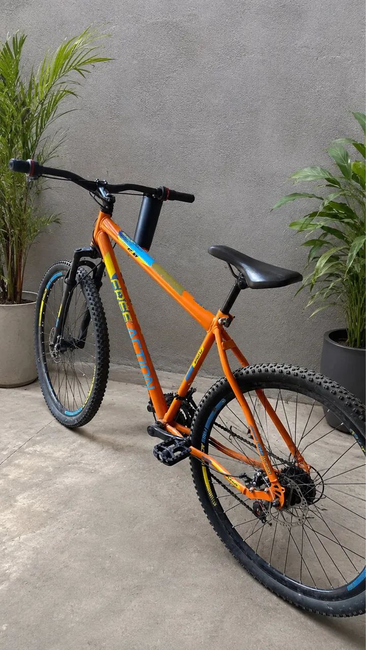 Vende-se essa bicicleta 