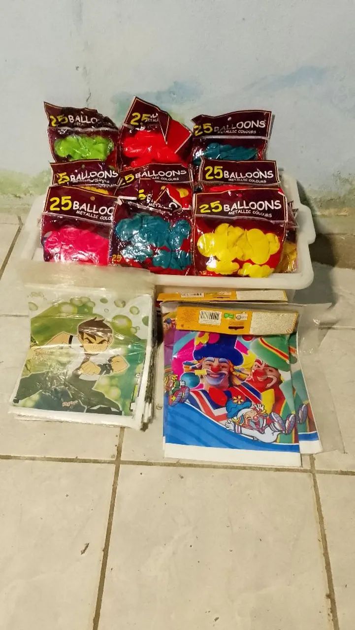 Balões e toalhas plásticas - Foto 5