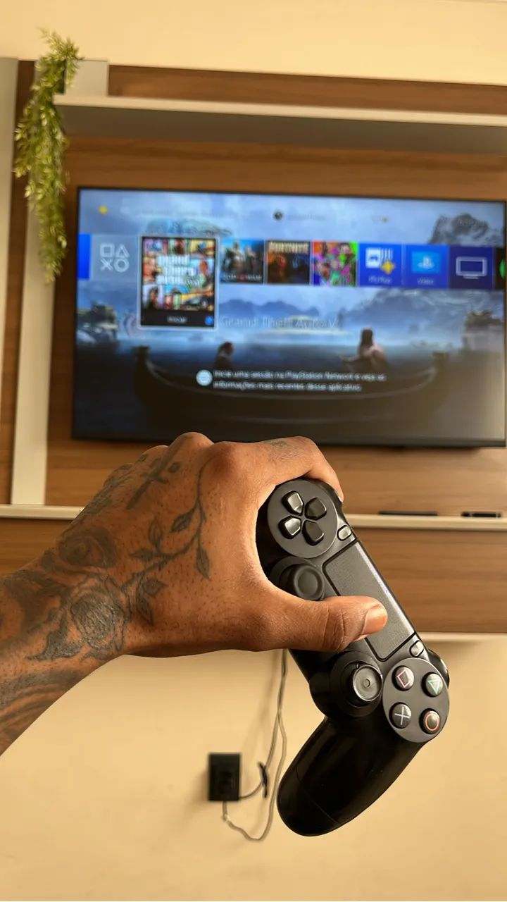 PS4 slim  - Foto 2