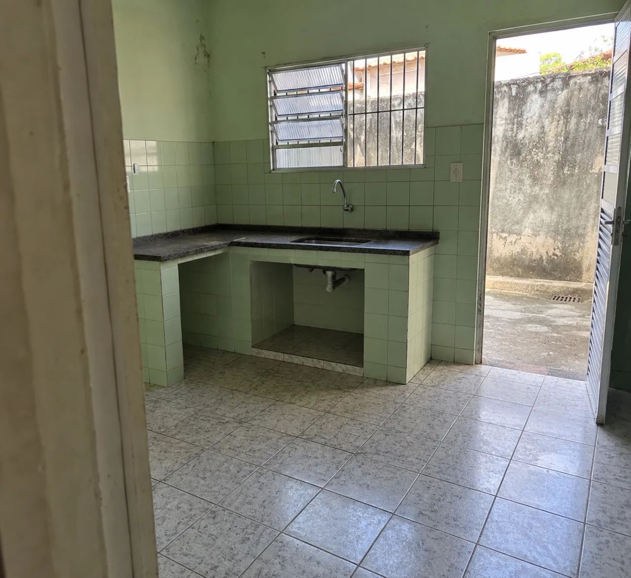 CASA A VENDA NO HENRIQUE JORGE - Foto 2
