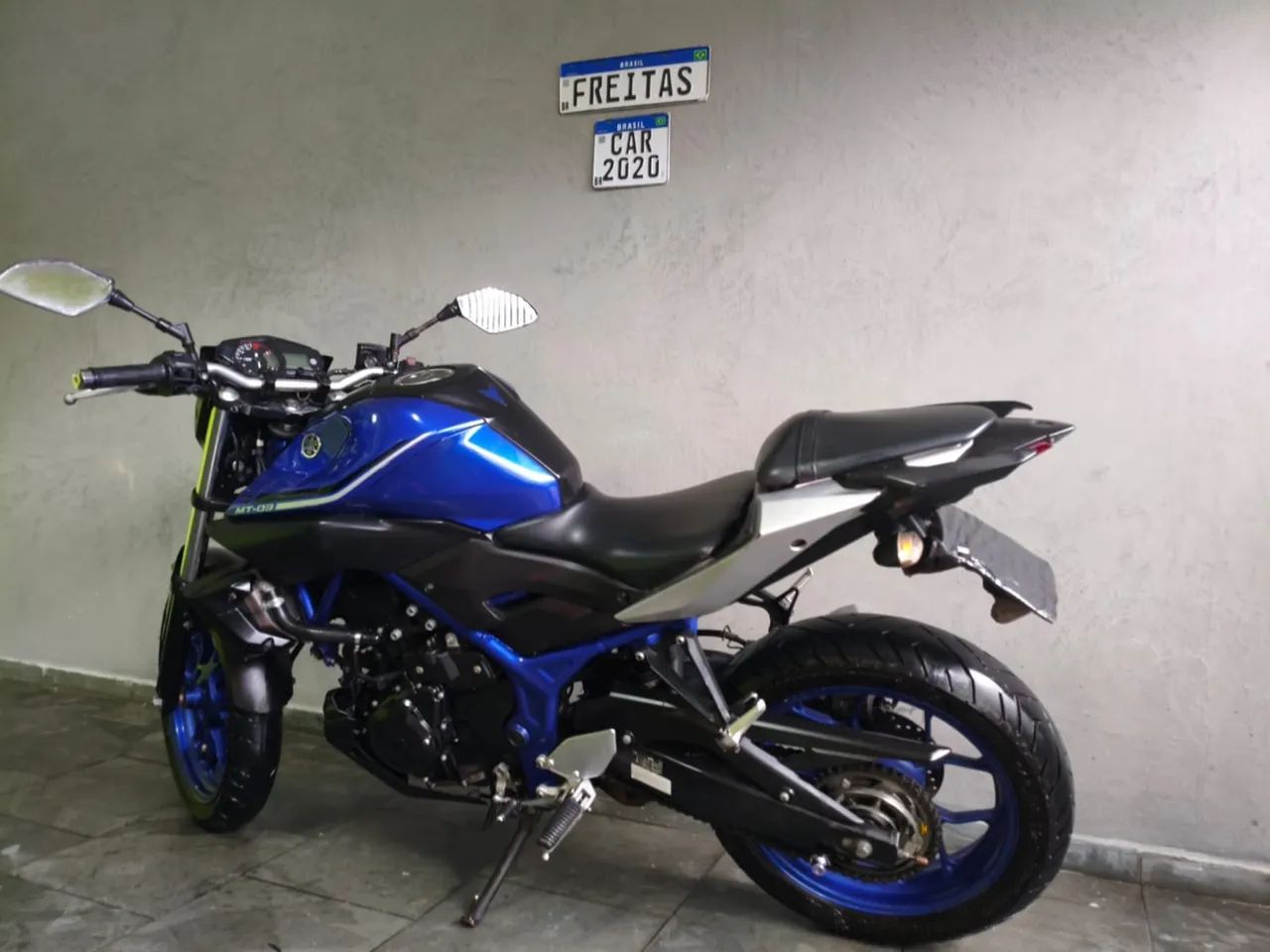 Yamaha MT03  - Foto 4