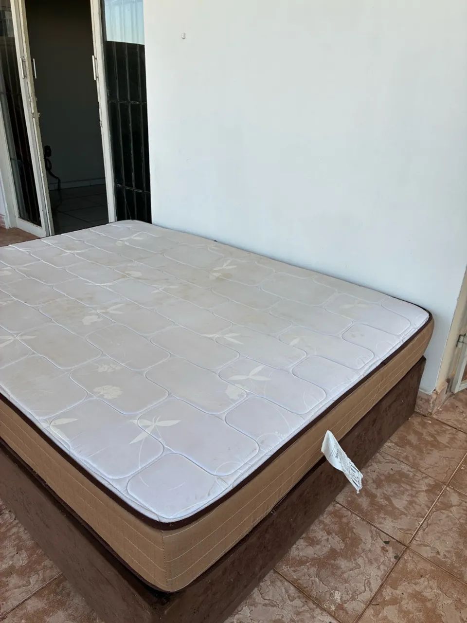 Cama de Casal + Colchão 1,90 x 1,40m - Foto 3