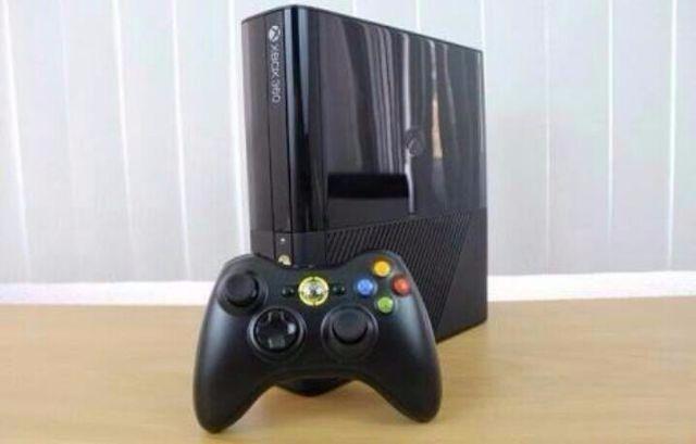 Xbox 360 r$ 500