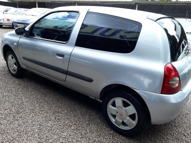 Clio 1.0 8v C/ Ar condicionado 2007 - Foto 4