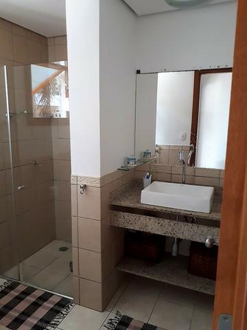 Apto 3 dorm no Grand Bali, frente mar, segurança 24 hs, lazer completo, mobiliado, ar cond - Foto 12
