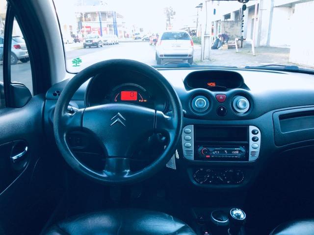 Citroen C3 glx 1.4 bancos em couro - Foto 9
