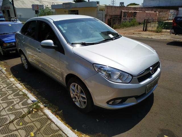 Grand siena 1.6 flex dual 2013/14 prata