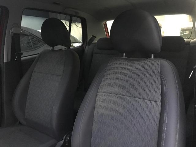 Volkswagem Fox 1.6 Completo e Bem Conservado - Foto 7