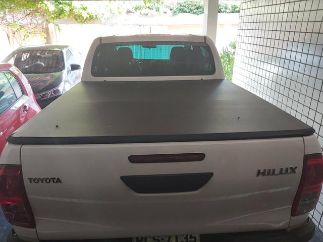 TOYOTA HILUX SR 4x4 2017 DIESEL COMPLETO - Foto 9
