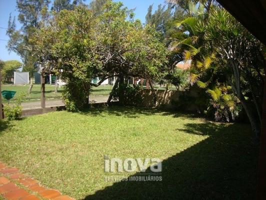 Bela casa no Centro Imbé, poucas quadras do mar. - Foto 3