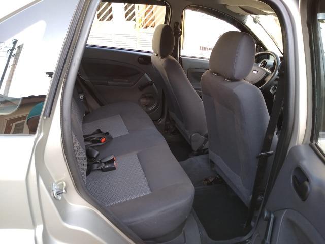 Ford Fiesta Sedan 1.6 Flex 4p - Foto 9