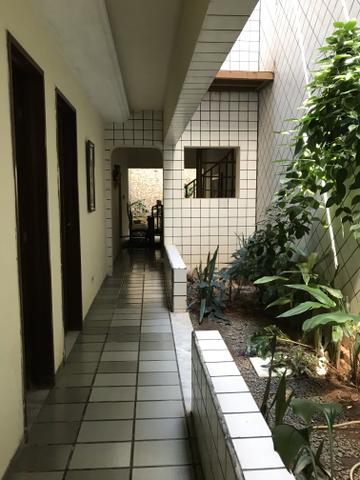 Vendo ótima casa no Centro do Juazeiro do Norte - Foto 2