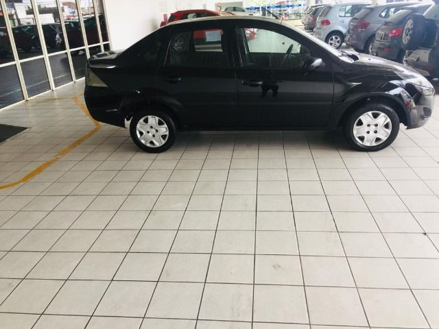 Fiesta 1.0 Rocam Sedan 8v Flex 4p m, 12/13 - Foto 2