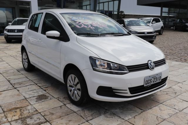Volkswagen Fox 1.0 MPi Trendline 2016 - Foto 13