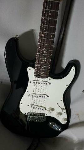 Guitarra Fender Strat Squier Affinity - Novíssima