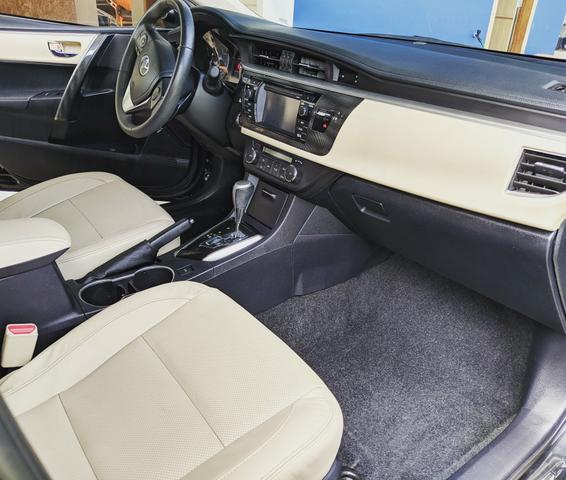 Corolla Altis 2017 - Foto 2