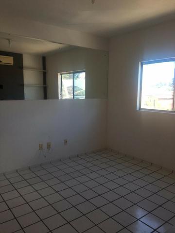 Apartamento todo reformado no Bairro Monte Castelo - Foto 4