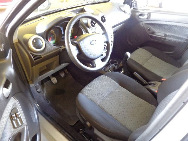 Fiesta Class 1.6 Completo - Foto 5