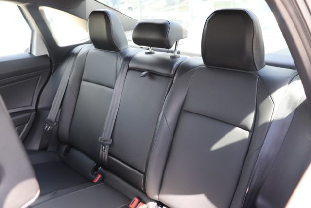Volkswagen Jetta 1.4 R-Line 2018 - Foto 10