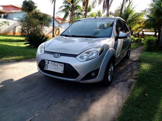 FORD FIESTA SEDAN 1.6 SE 2013-2014