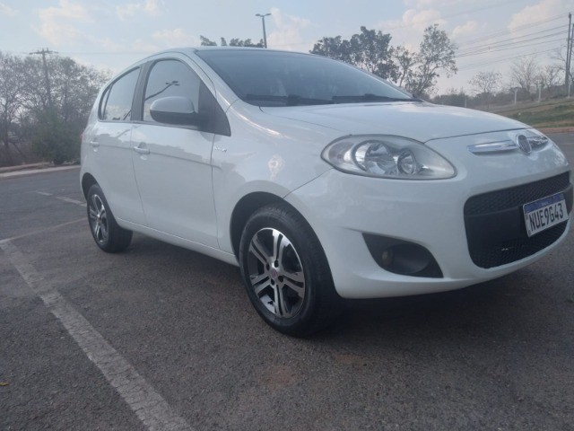 PALIO 1.6 FLEX CAMBIO AUTOMATICO 12/2013 COMPLETO