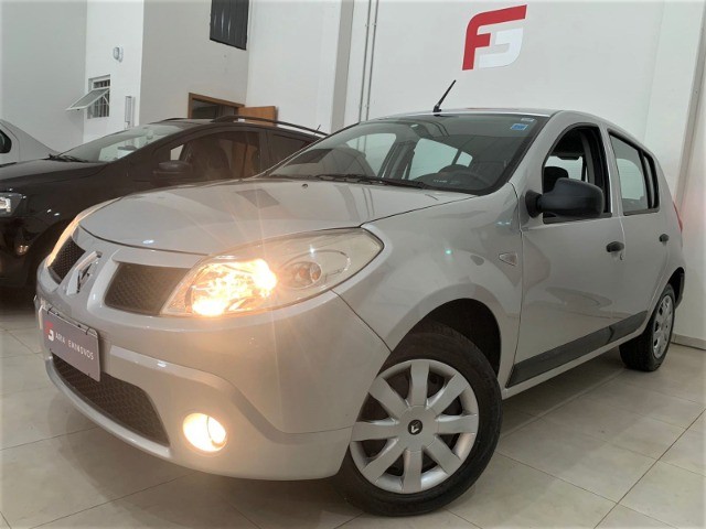 RENAULT SANDERO EXPRESSION 1.6 2010