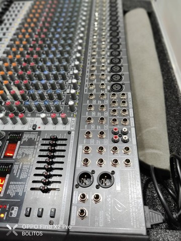 Mesa De Som Behringer Eurodesk Sx2442fx 20 Canais Perfeita