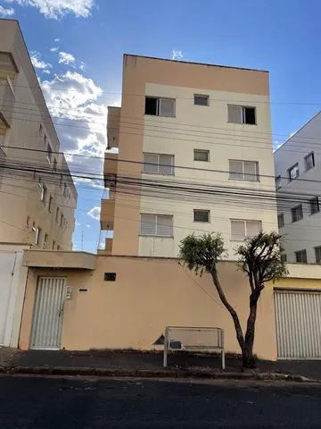 Captação de Apartamento a venda na Rua Delmira Cândida Rodrigues da Cunha, Santa Mônica, Uberlândia, MG