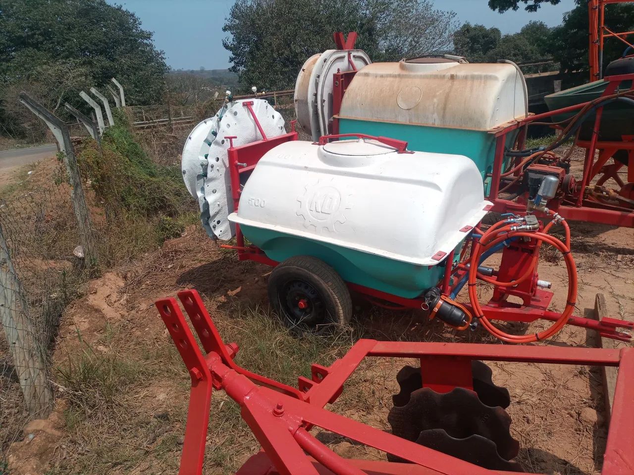 Pulverizador cafeeiro KO 700 lts. - Foto 2