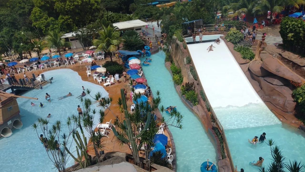 Piazza di Roma e Spazzio di roma+ Acesso ao Diroma Acqua Park - Foto 2