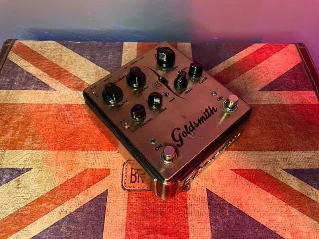 Pedal de Guitarra Egnater Goldsmith