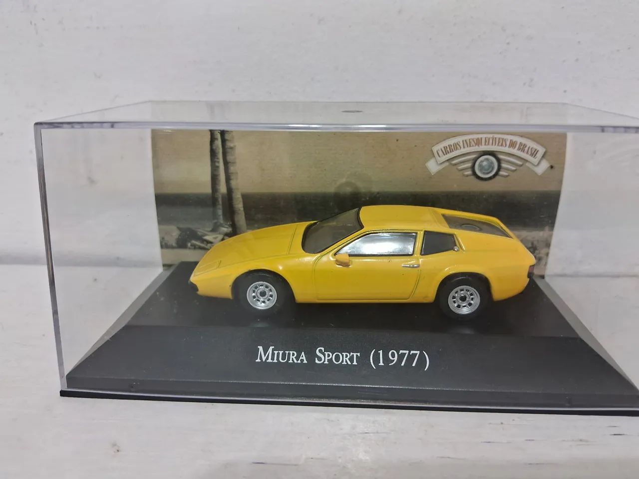 Miniatura de Carro Miura Sport 1977 Escala 1 43 