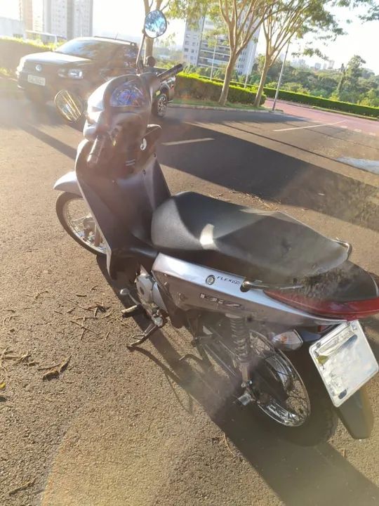 Honda Biz 125 Flex - Impecável - 2015 - Foto 2