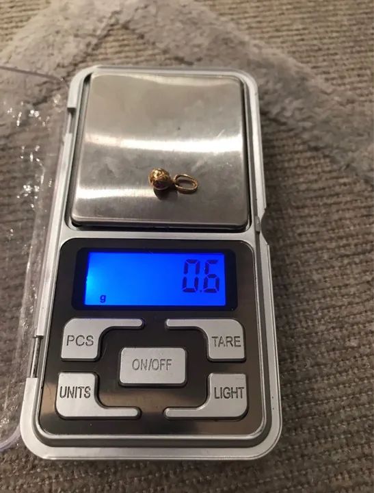 Pingente em ouro 18 k bola de futebol - Foto 4