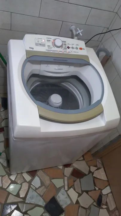 Vendo máquina de lavar roupas Brastemp 11 kg - Foto 2