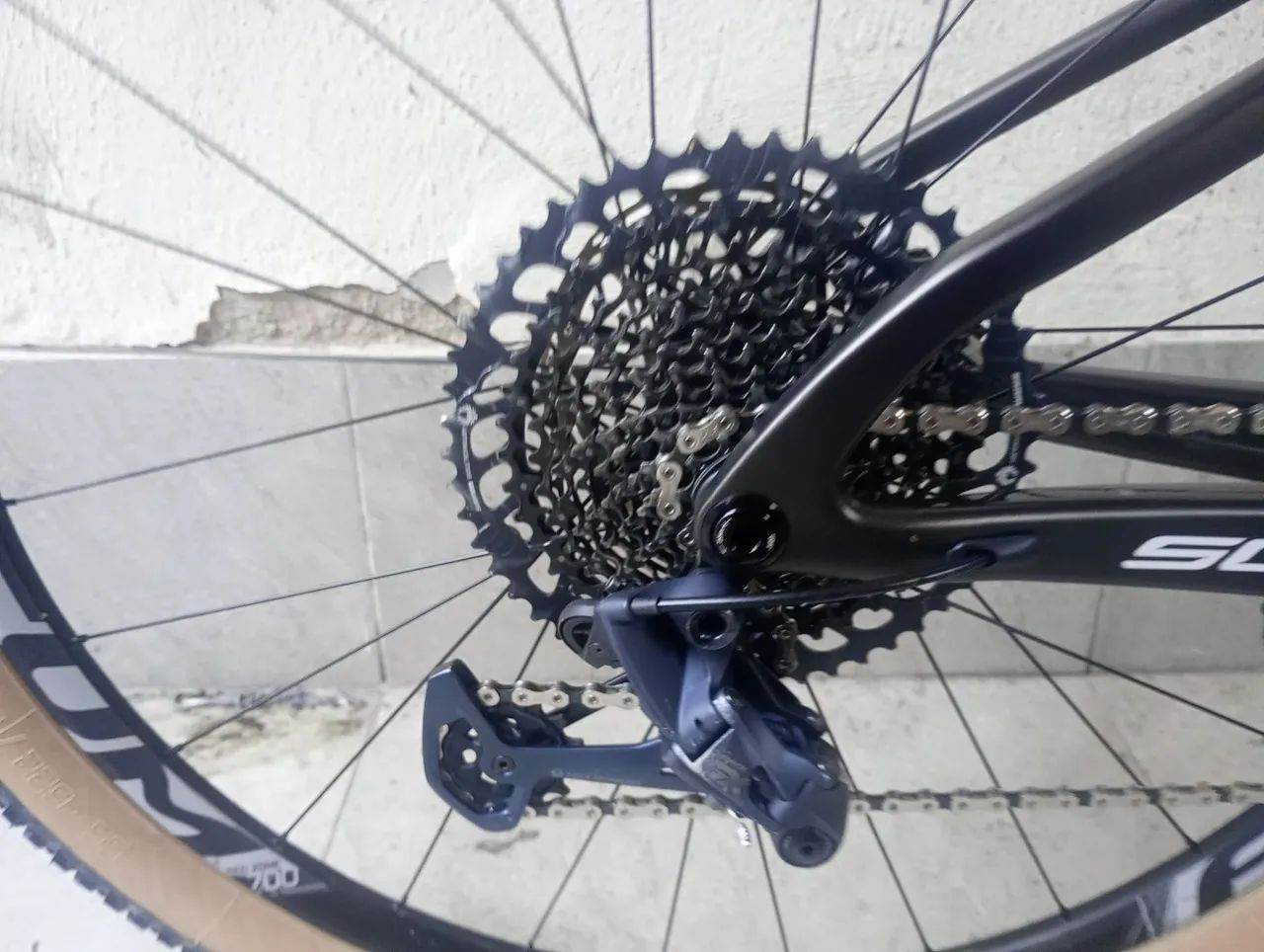 Bicicleta Volcano Soul - Carbono - Freios a Disco - Foto 4