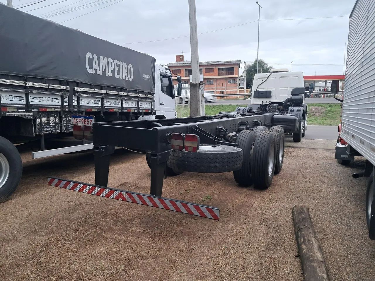 Cargo 2428 2010 4? Eixo - Foto 7