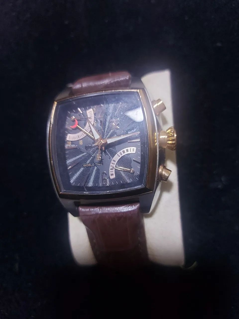 Relógio de Luxo World Timer - Sofisticação, Exclusividade e Raridade  - Foto 3