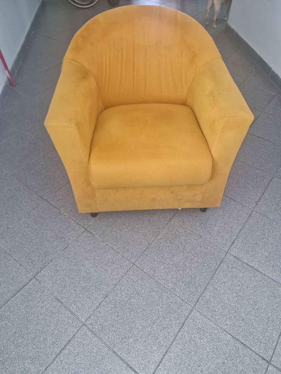 Poltrona Amarela Confortável