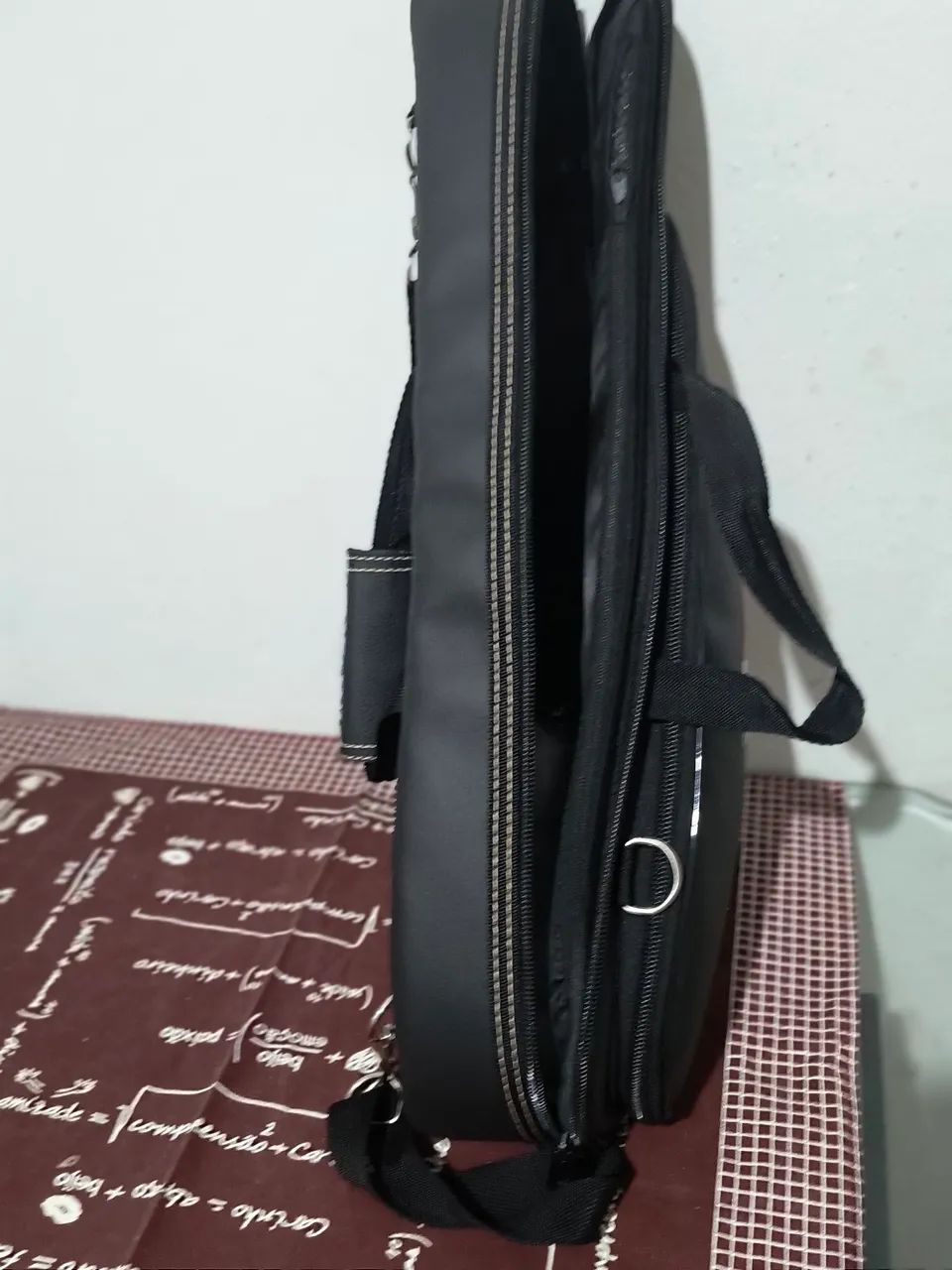   VENDO HARD CASE. SUPER LUXO  NOVO.              - Foto 5