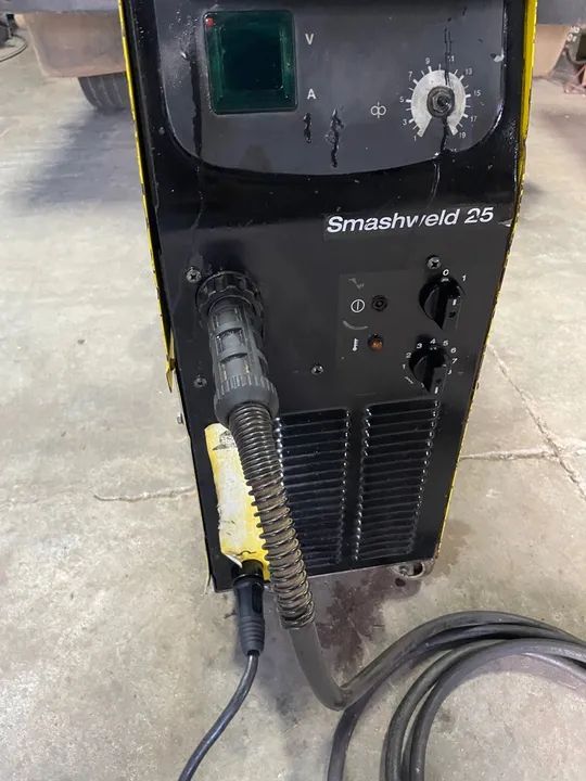 Máquina de Solda Esab  Smashweld 257  - Foto 3